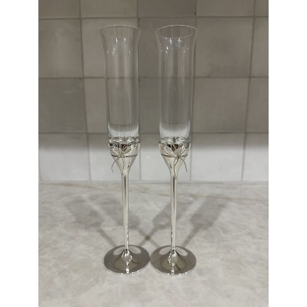 Vera Wang Wedgwood Love Knots Silver Toasting Champagne Flutes Set of 2